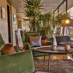 Hotel Sado 4*