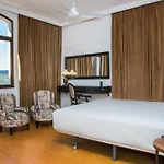 Sado Hotel 4*