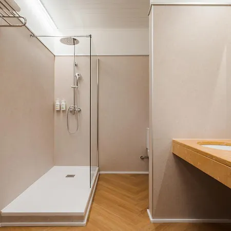 Hotel Sado 4*