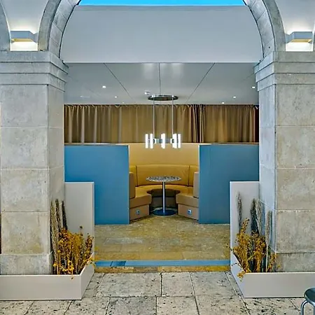 Sado Hotel 4*
