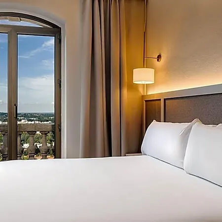 Sado Hotel 4*
