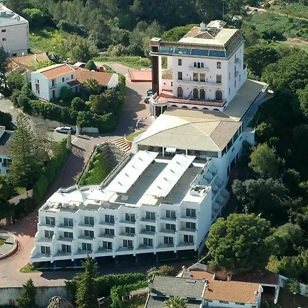 Hotel Sado 4*